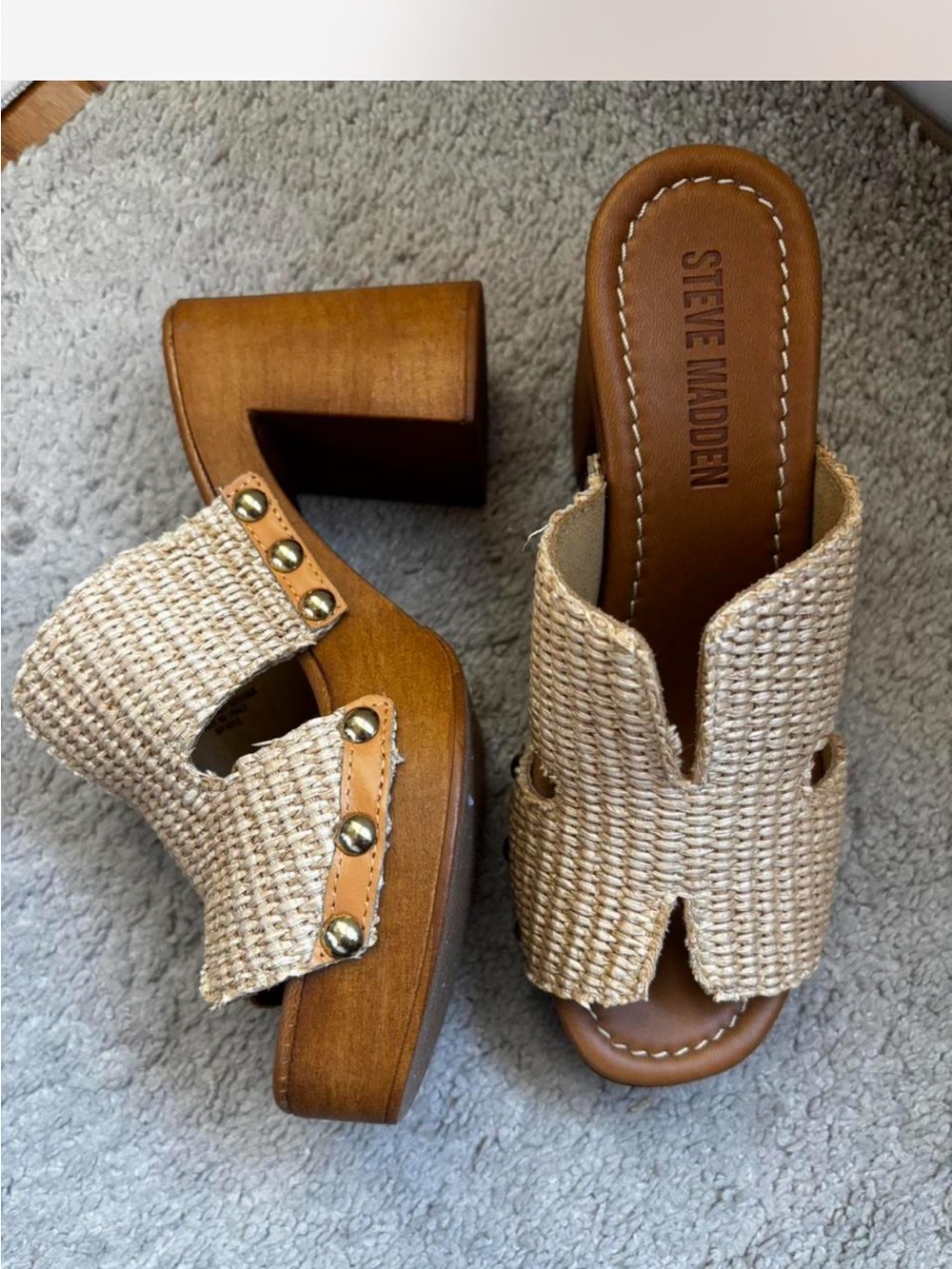 New Steve Madden Tan Woven Studded Platform Mule